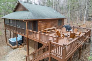 145 Fox Run Lane, Blue Ridge, GA 30513