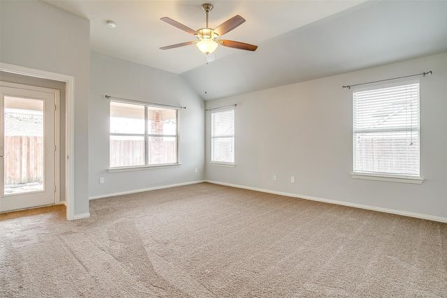 1721 Castle Creek Drive, Little Elm, TX 75068