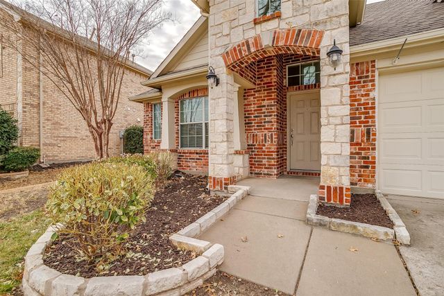 1721 Castle Creek Drive, Little Elm, TX 75068