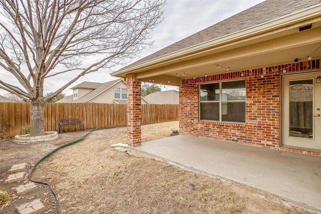 1721 Castle Creek Drive, Little Elm, TX 75068