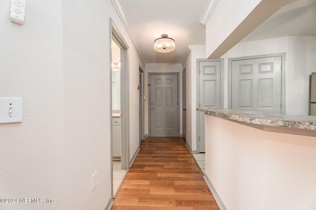 10961 BURNT MILL Road 436, Jacksonville, FL 32256