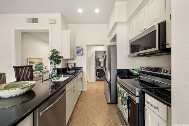 92-1202 Olani Street 66-3, Kapolei, HI 96707