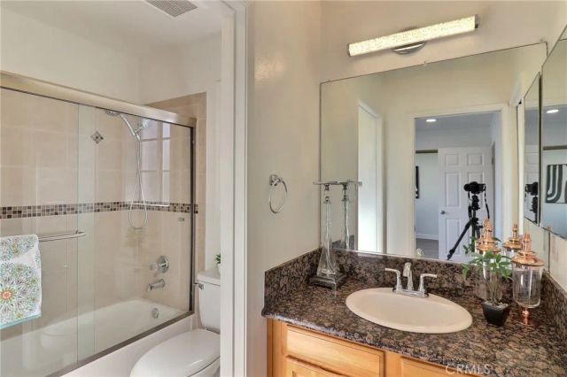 49 N Parkwood 7, Pasadena, CA 91107