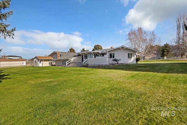 4033 Canyon Ridge Dr, Twin Falls, ID 83301