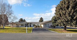 4033 Canyon Ridge Dr, Twin Falls, ID 83301