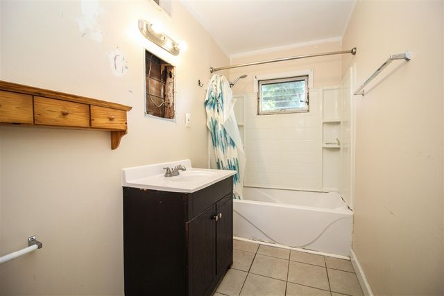 2112 N Westnedge Avenue, Kalamazoo, MI 49007