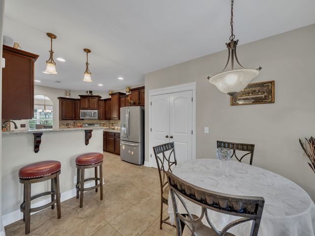 1885 Basham Ln, Clarksville, TN 37043