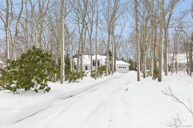 2150 Haywaters Road, Cutchogue, NY 11935