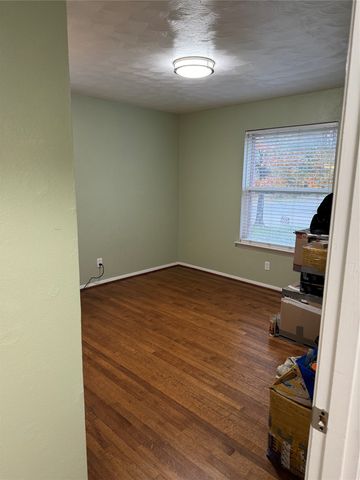 400 Vernet Street, Richardson, TX 75080