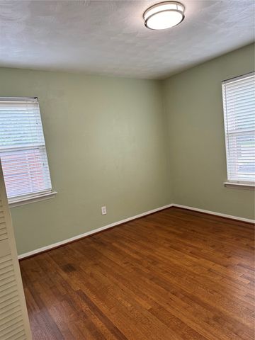 400 Vernet Street, Richardson, TX 75080