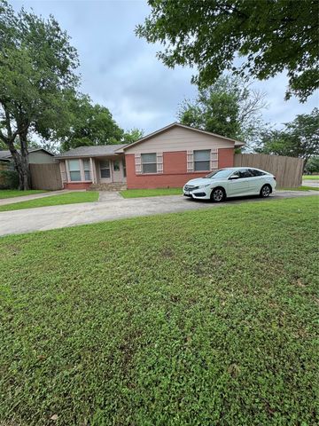 400 Vernet Street, Richardson, TX 75080