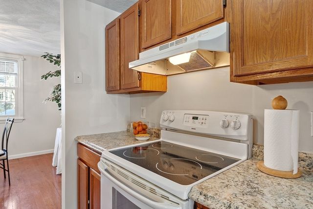 133 Patrick Road 133, Tewksbury, MA 01876