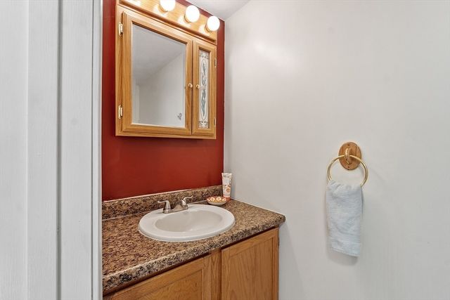 133 Patrick Road 133, Tewksbury, MA 01876