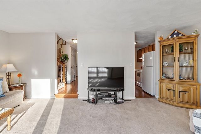 133 Patrick Road 133, Tewksbury, MA 01876