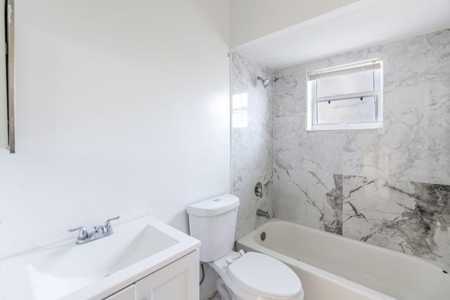 298 SW Eyerly Avenue, Port St. Lucie, Port St Lucie, FL 34953