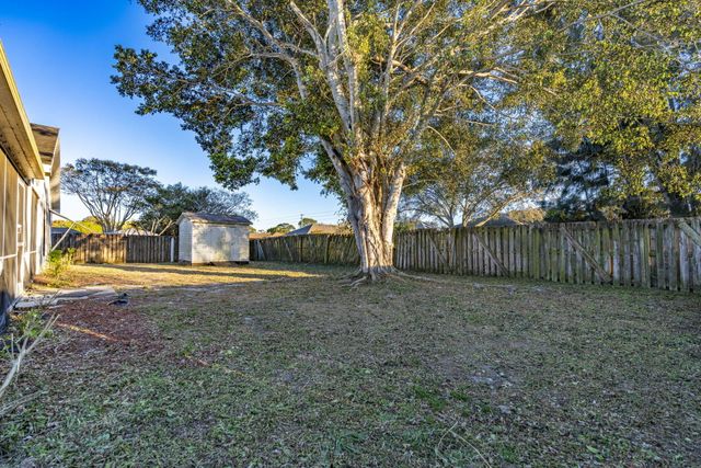 298 SW Eyerly Avenue, Port St. Lucie, Port St Lucie, FL 34953