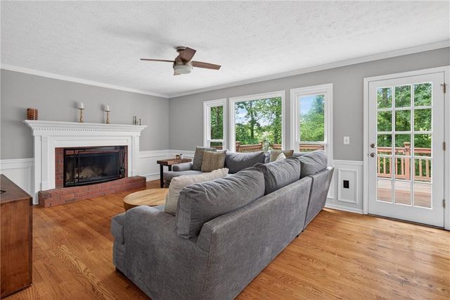 8571 BIRCH HOLLOW Drive, Roswell, GA 30076