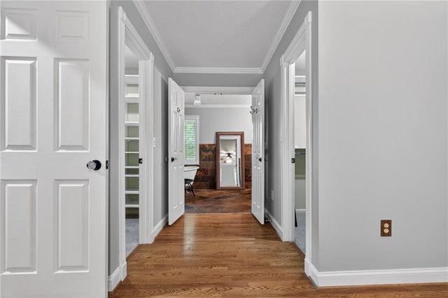 8571 BIRCH HOLLOW Drive, Roswell, GA 30076