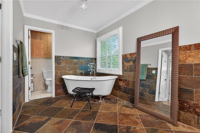 8571 BIRCH HOLLOW Drive, Roswell, GA 30076