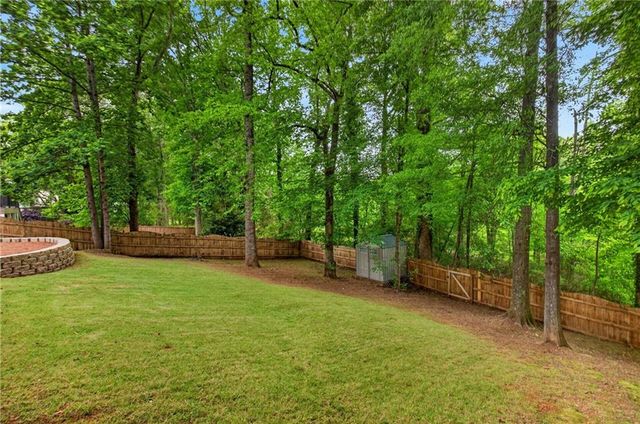 8571 BIRCH HOLLOW Drive, Roswell, GA 30076