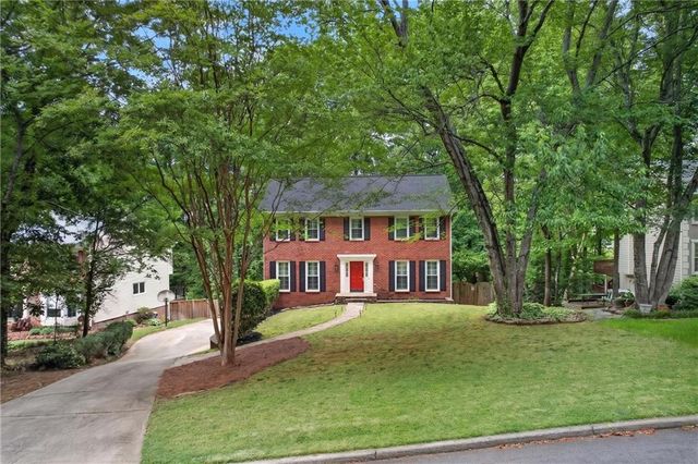 8571 BIRCH HOLLOW Drive, Roswell, GA 30076