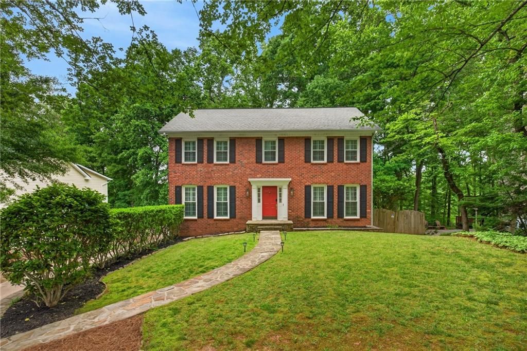 8571 BIRCH HOLLOW Drive, Roswell, GA 30076