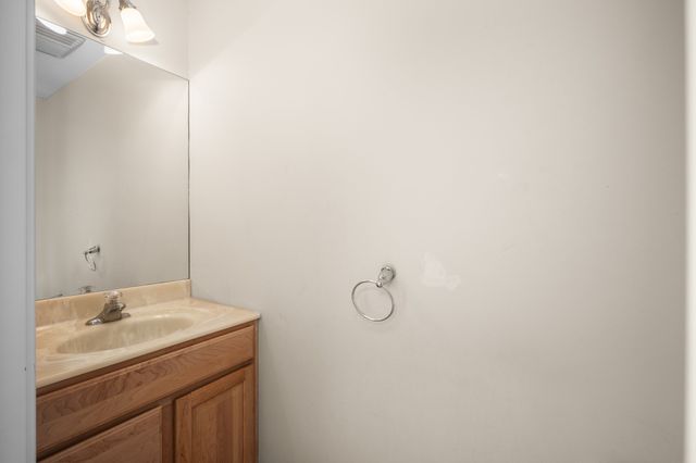 7 Dewey Street 4, Natick, MA 01760