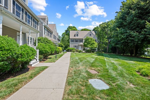7 Dewey Street 4, Natick, MA 01760