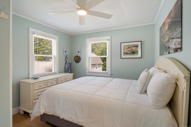 16 Flagler Avenue, Old Lyme, CT 06371