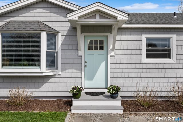 16 Flagler Avenue, Old Lyme, CT 06371