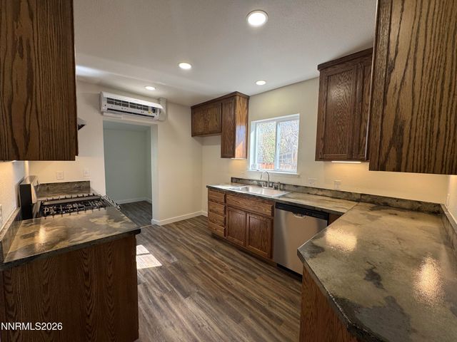 361 E Stillwater Avenue, Fallon, NV 89406