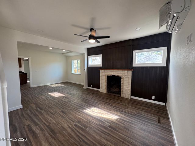 361 E Stillwater Avenue, Fallon, NV 89406