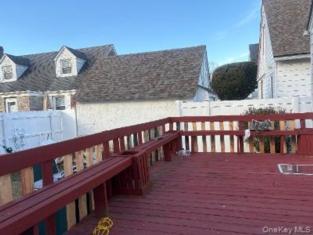 980 Wallace Avenue, North Baldwin, NY 11510