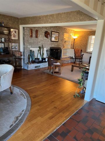 6705 N Shawnee Avenue, Oklahoma City, OK 73116