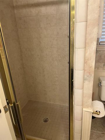 6705 N Shawnee Avenue, Oklahoma City, OK 73116