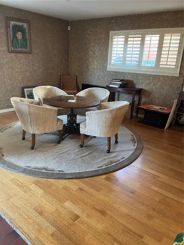 6705 N Shawnee Avenue, Oklahoma City, OK 73116