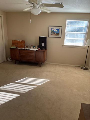 6705 N Shawnee Avenue, Oklahoma City, OK 73116