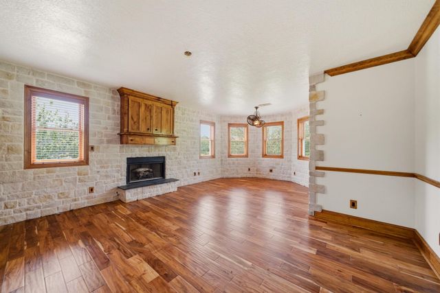1301 W Viejo Drive, Friendswood, TX 77546