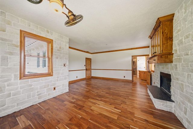 1301 W Viejo Drive, Friendswood, TX 77546