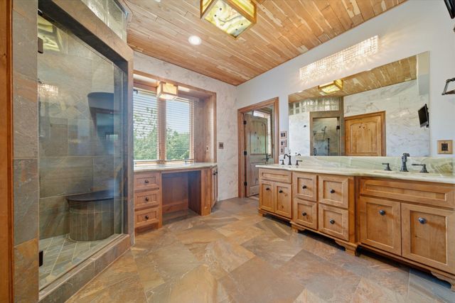 1301 W Viejo Drive, Friendswood, TX 77546