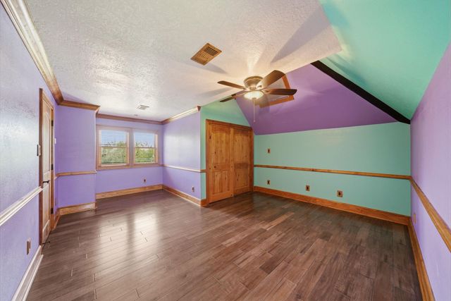 1301 W Viejo Drive, Friendswood, TX 77546