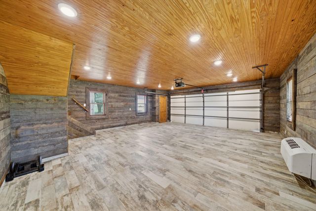 1301 W Viejo Drive, Friendswood, TX 77546
