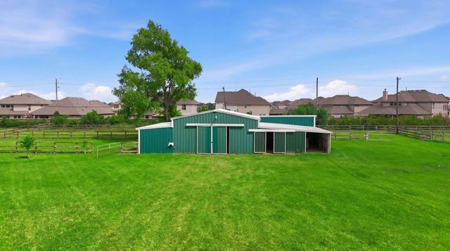 1301 W Viejo Drive, Friendswood, TX 77546