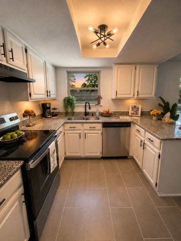 1233 Nicole Way, Fort Worth, TX 76028