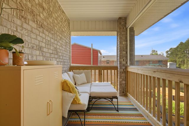 5057 Quarter Deck Street, Pensacola, FL 32526