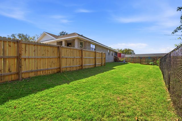 5057 Quarter Deck Street, Pensacola, FL 32526