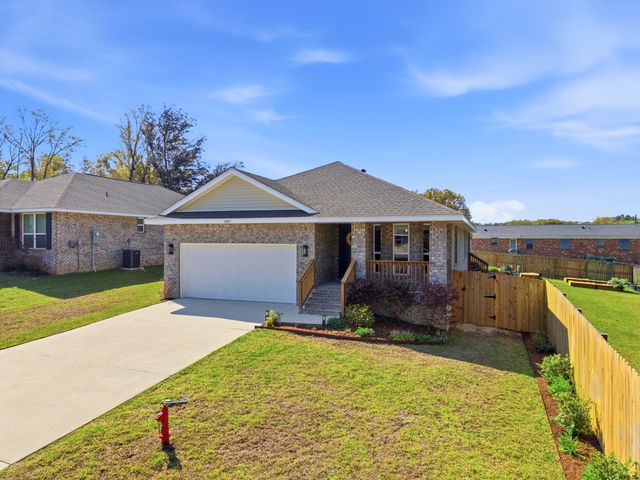 5057 Quarter Deck Street, Pensacola, FL 32526