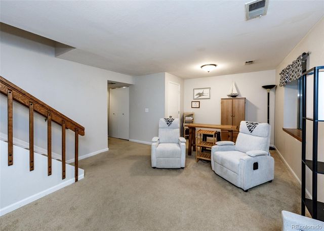16 Sutherland Court, Highlands Ranch, CO 80130