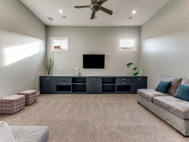 7912 Hanover Street, Dallas, TX 75225