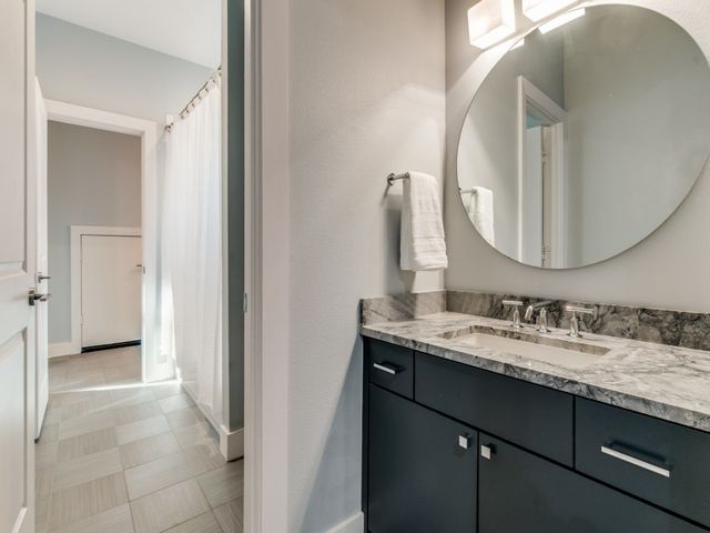 7912 Hanover Street, Dallas, TX 75225